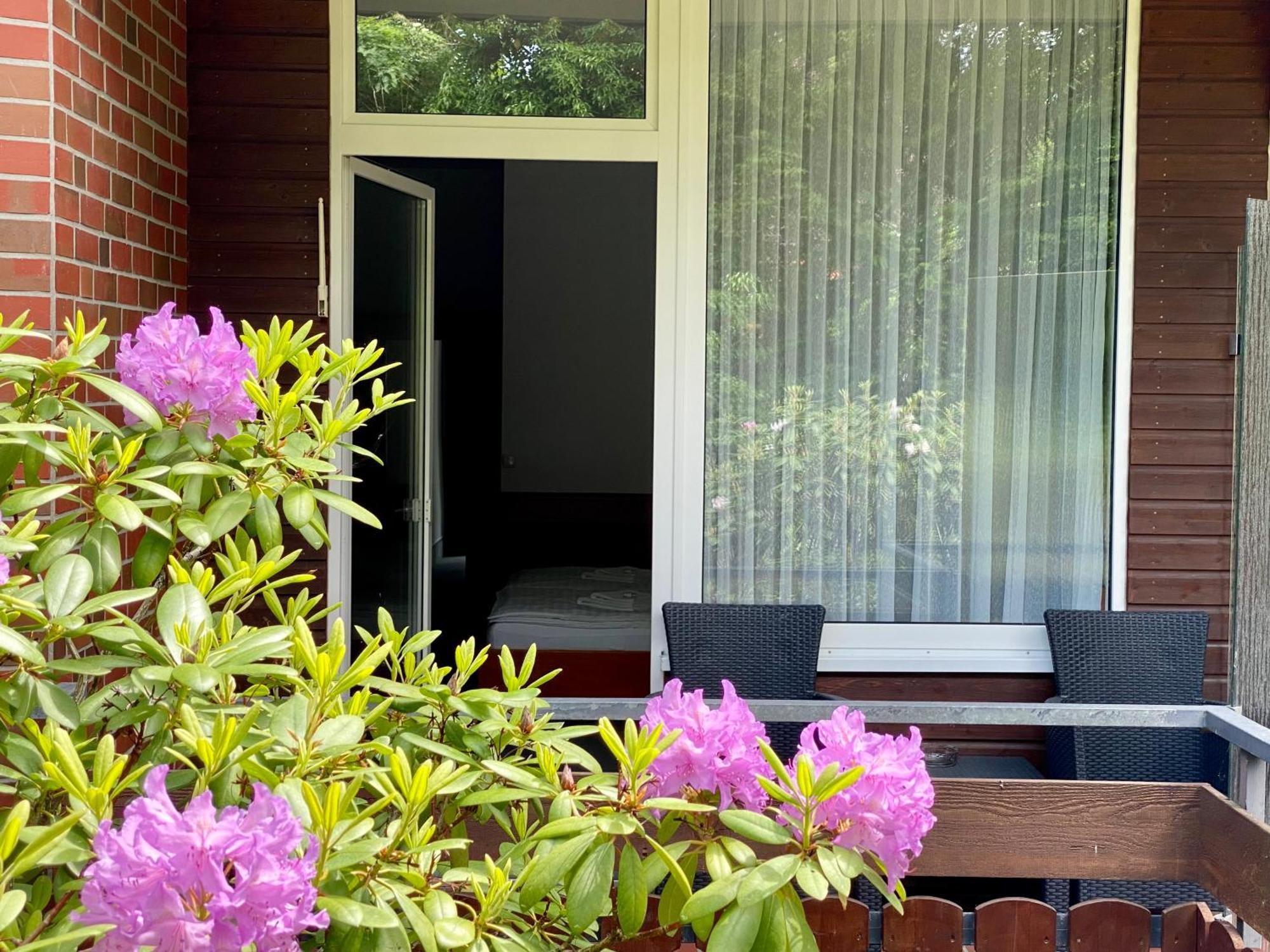 Adamidis Hotel Altenmedingen Dış mekan fotoğraf